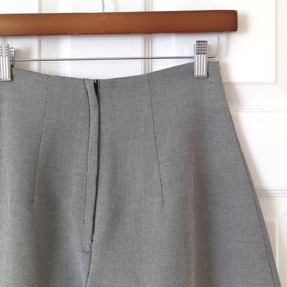 Express 90's Vintage Lightweight Chevron Knit High Waist Pleat Wide Leg Shorts 5 - Picture 10 of 14